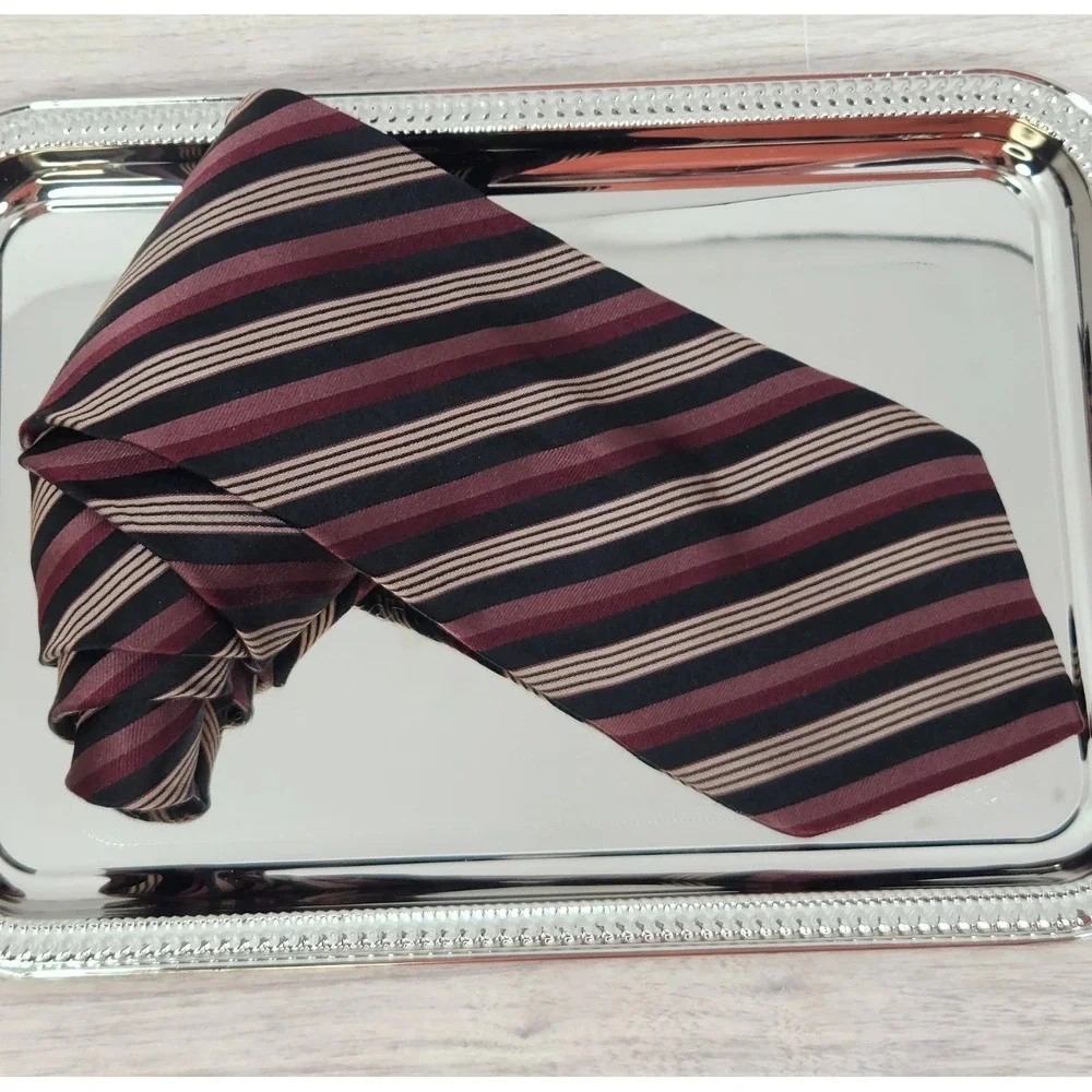 Calvin Klein Mens Tie Burgundy And Black Striped 100%‎ Silk 60